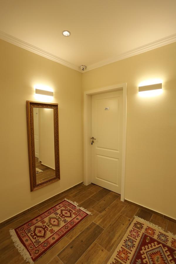 Saray Hotel Prizren Exteriör bild