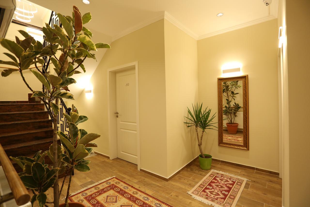 Saray Hotel Prizren Exteriör bild