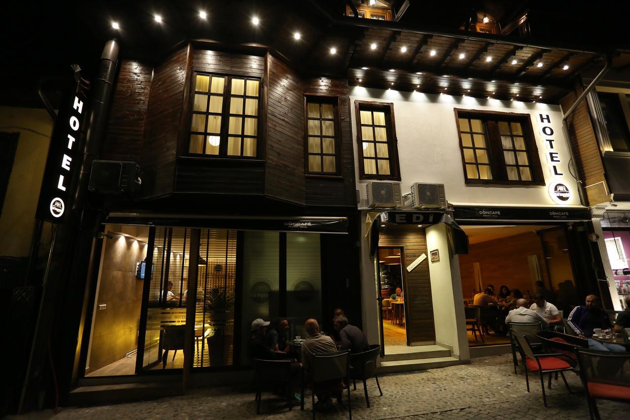 Saray Hotel Prizren Exteriör bild